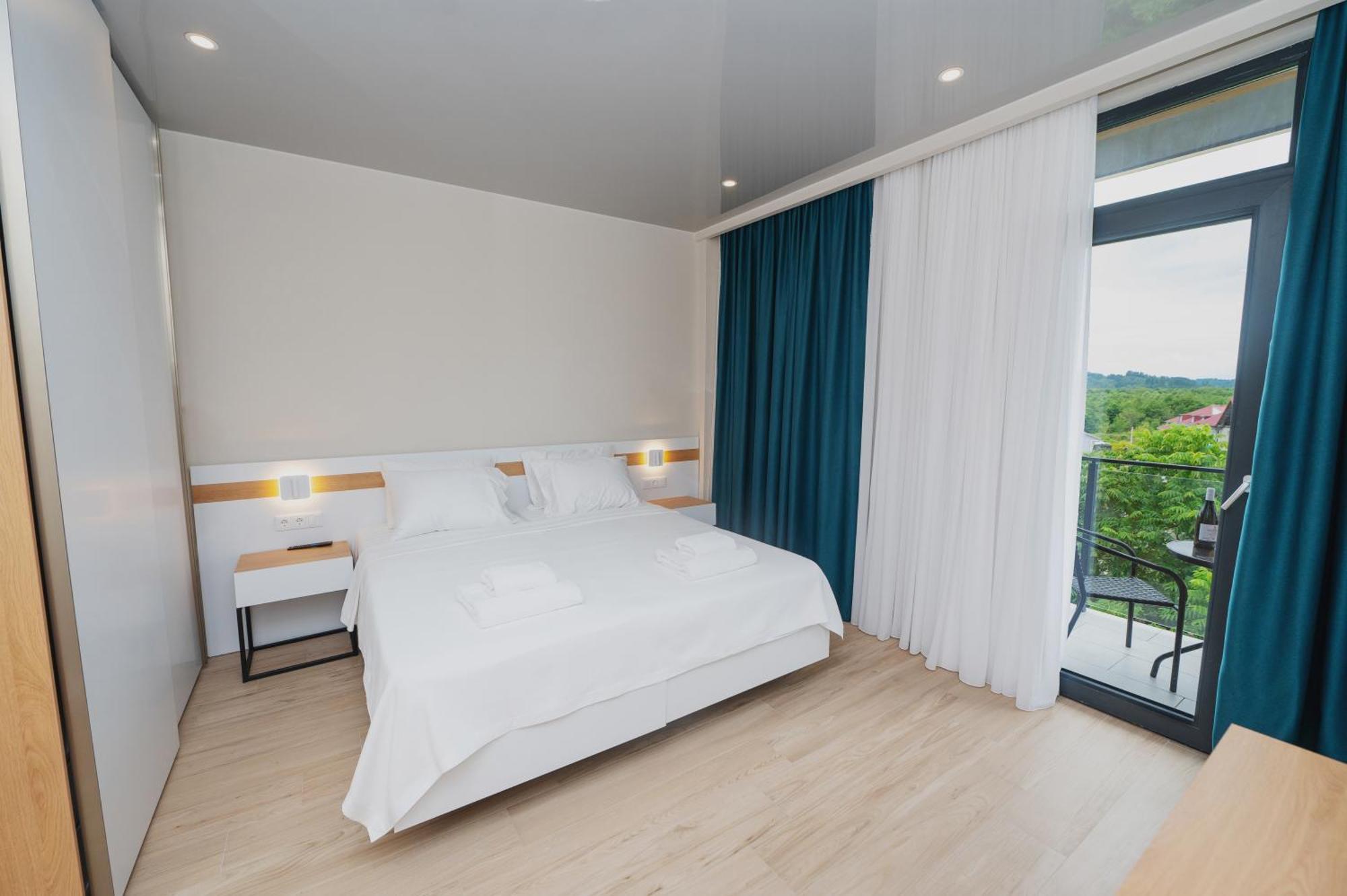 Ritsa Resort Ureki Dış mekan fotoğraf