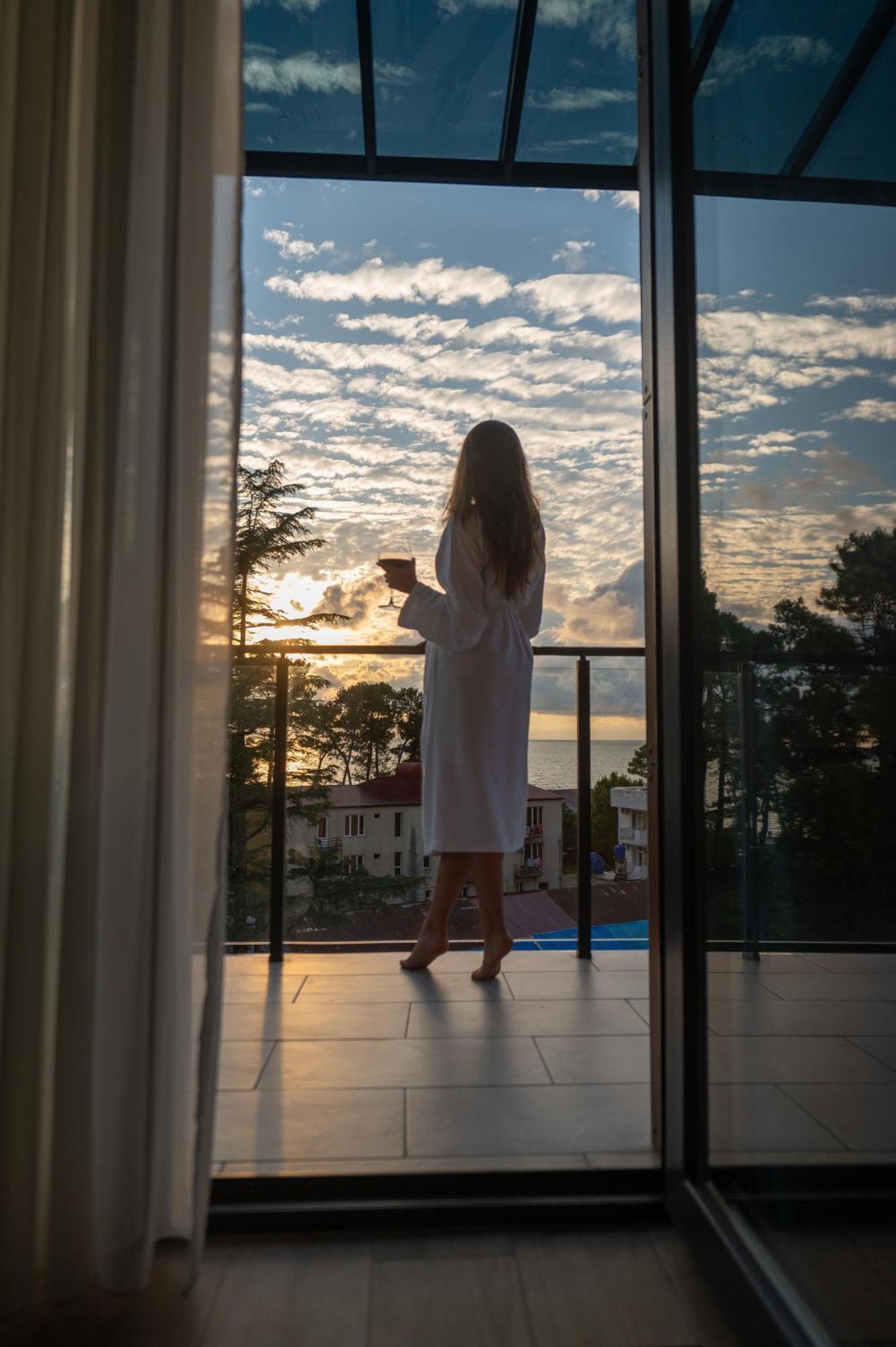 Ritsa Resort Ureki Dış mekan fotoğraf